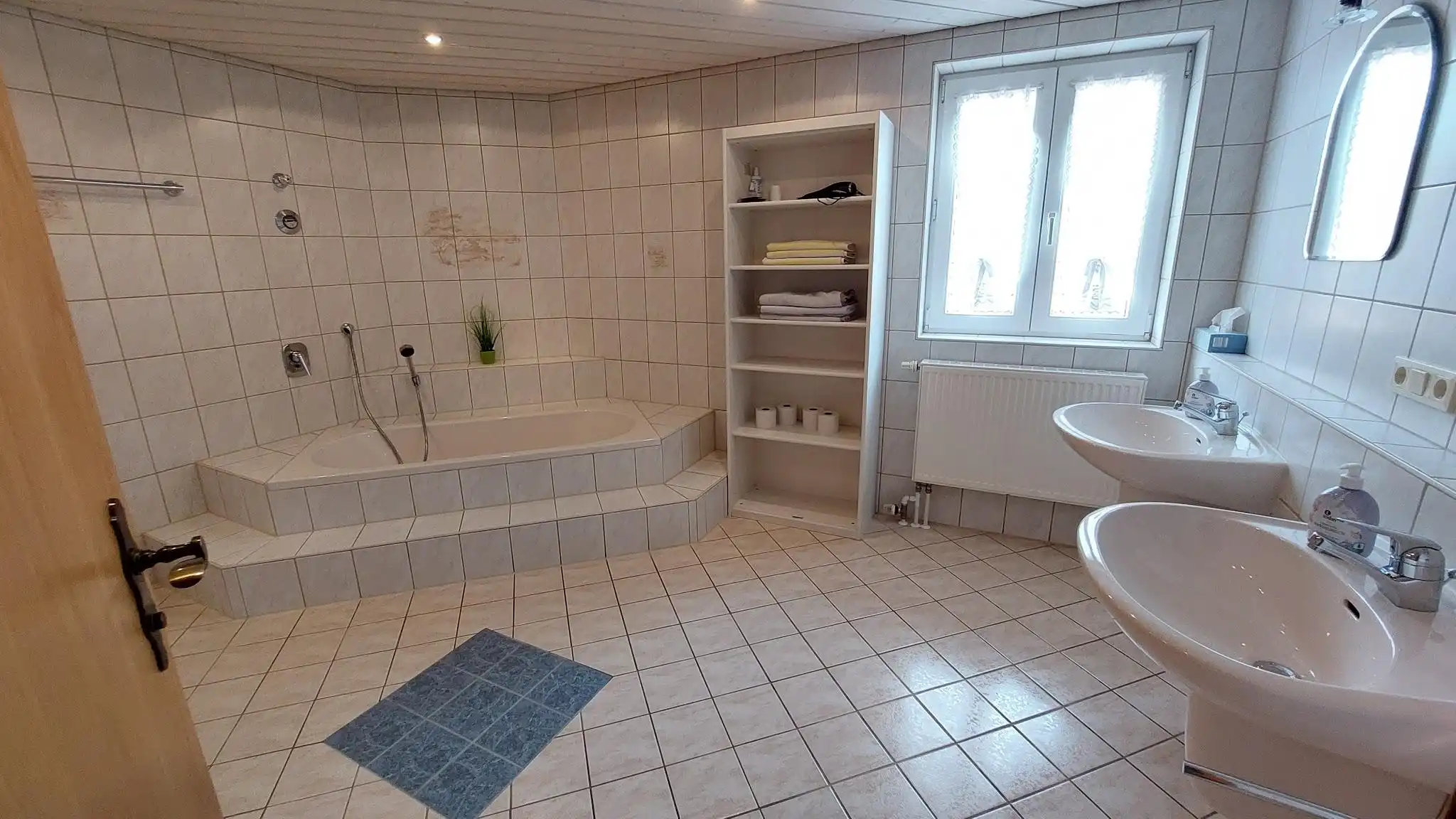 Großes Bad 2